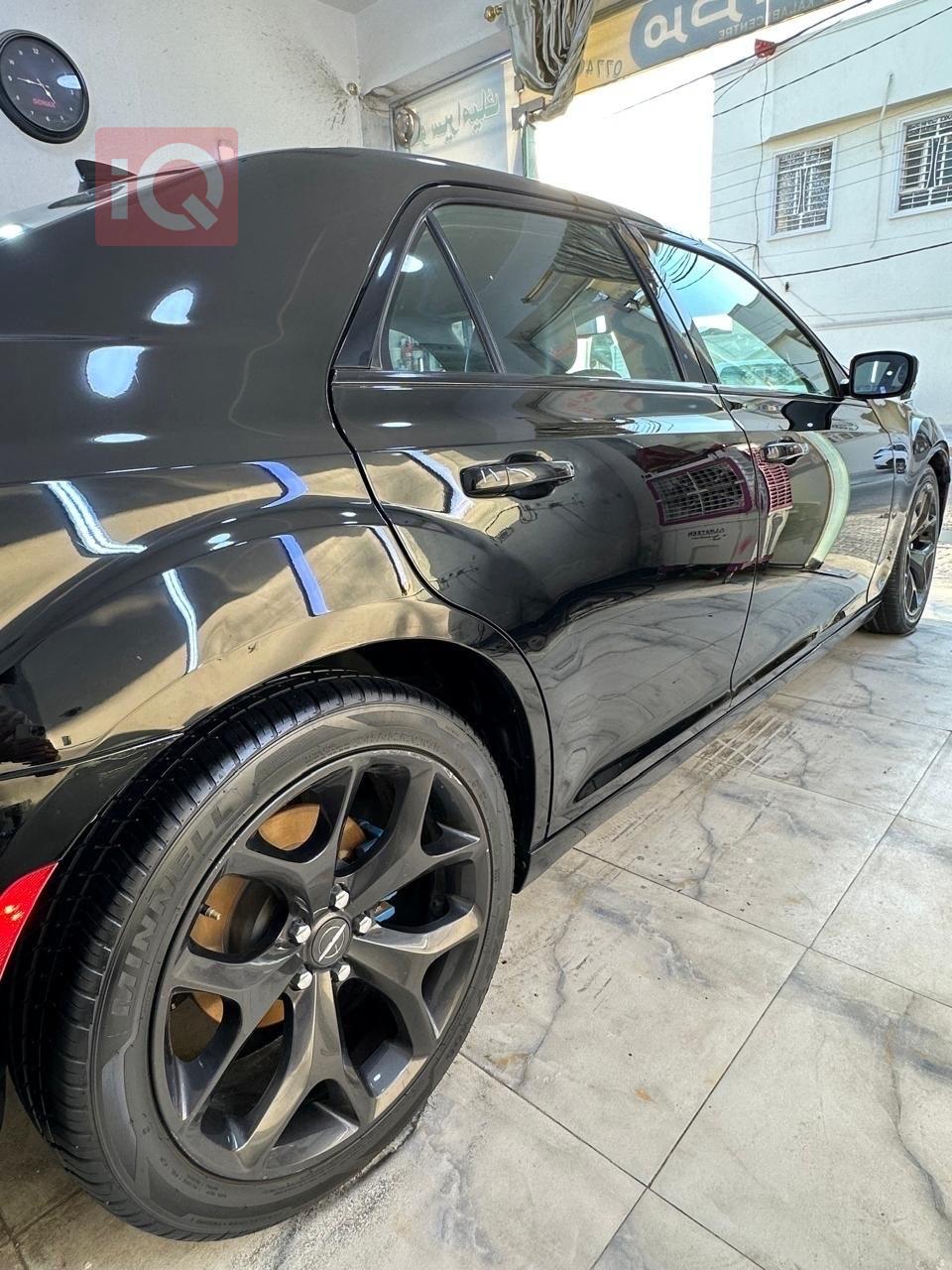 Chrysler 300